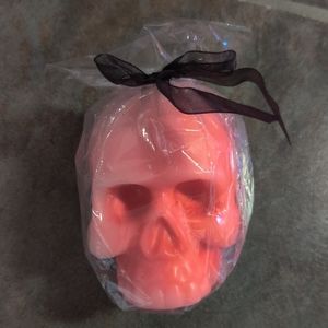 Skull candle